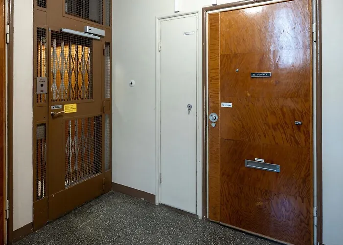 --2ndhomes Cozy Center With Park View-- Huoneisto *