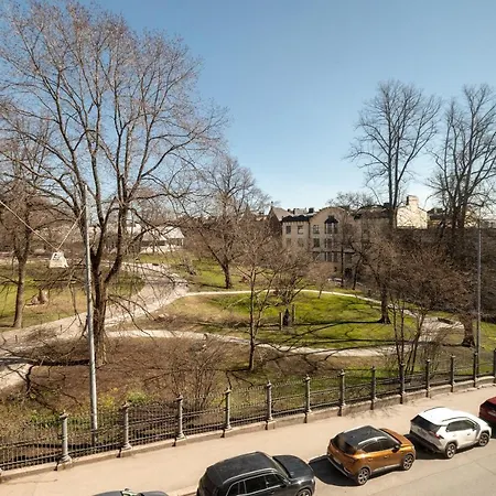 شقة --2ndhomes Cozy Center With Park View-- هلسنكي